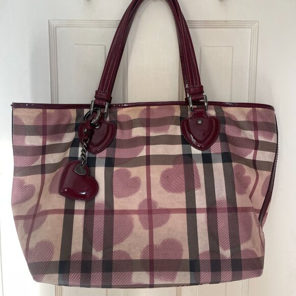 Burberry Supernova Heart Check Canvas Heart Shoulder Tote - Picture 1 of 16